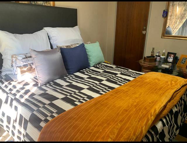 3 BEDROOM HOUSE FOR SALE IN VANDERBIJLPARK SE 6